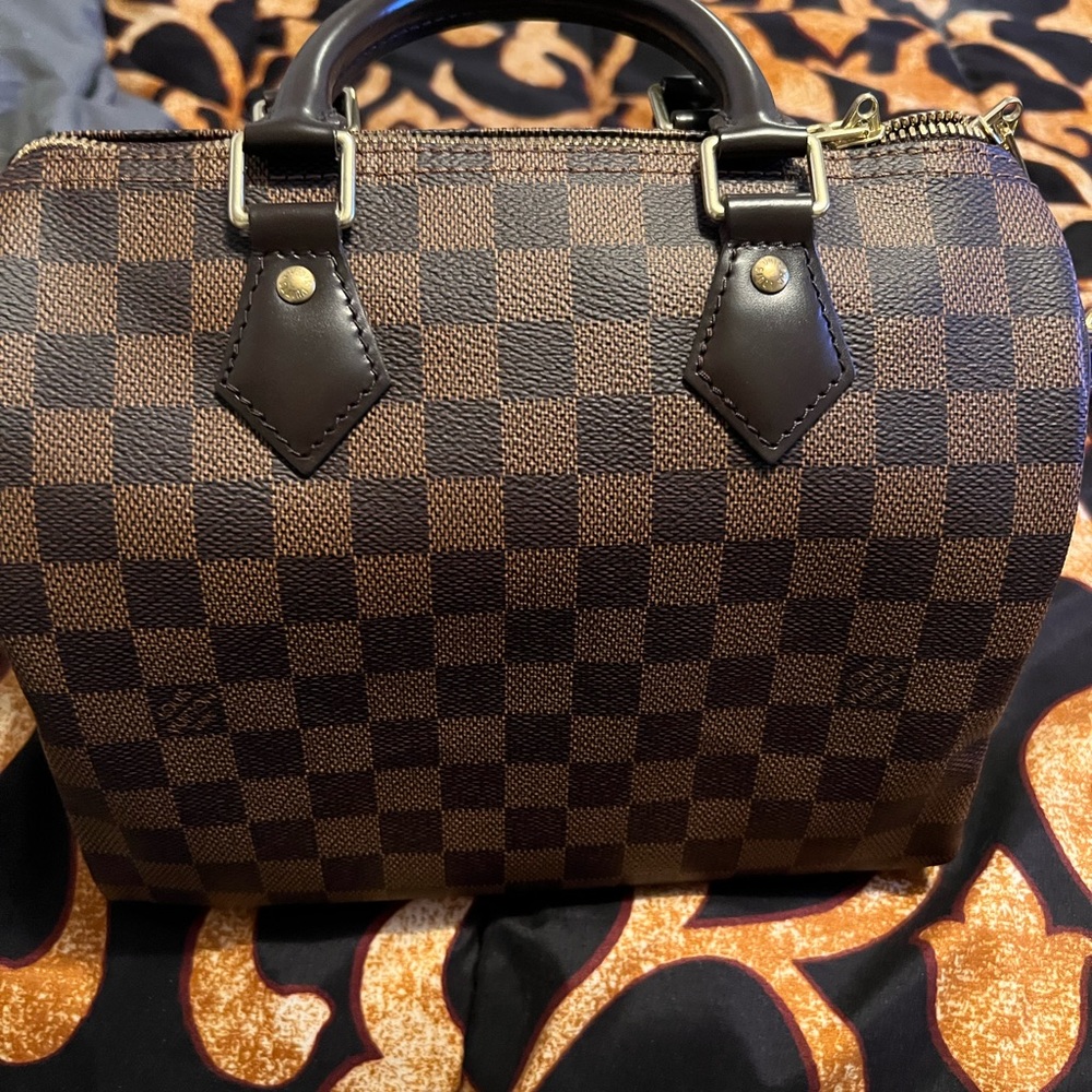 Louis Vuitton Speedy B 25